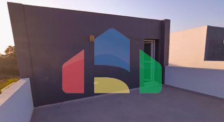 Двухэтажная 4-комнатная вилла 140 м2 с потрясающим видом на горы Двухэтажная 4-комнатная вилла 140 м2 с потрясающим видом на горы