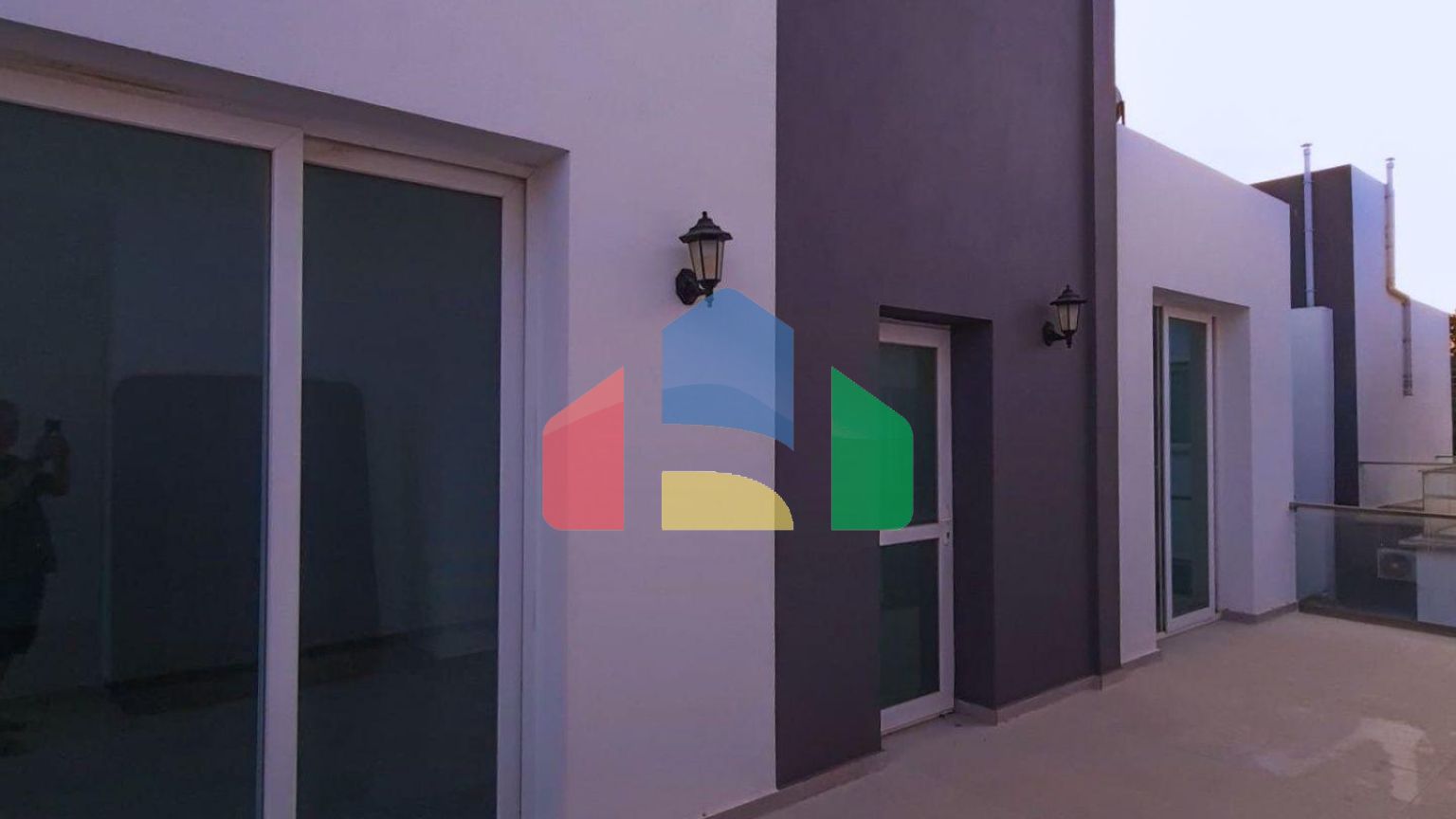 Двухэтажная 4-комнатная вилла 140 м2 с потрясающим видом на горы