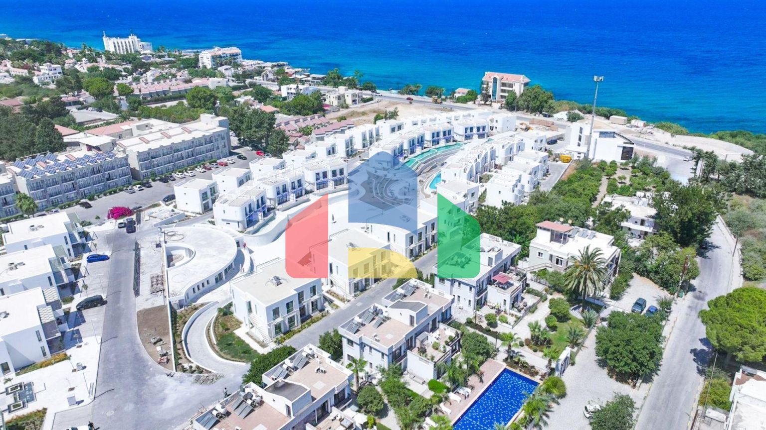 3-комнатный пентхаус 71 м2 с террасой на крыше 50 м2 в Лапте