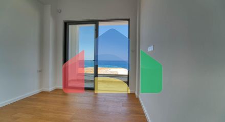 4-комнатный пентхаус 114 м2 с бассейном на крыше и неперекрываемыми видами на море! 4-комнатный пентхаус 114 м2 с бассейном на крыше и неперекрываемыми видами на море!