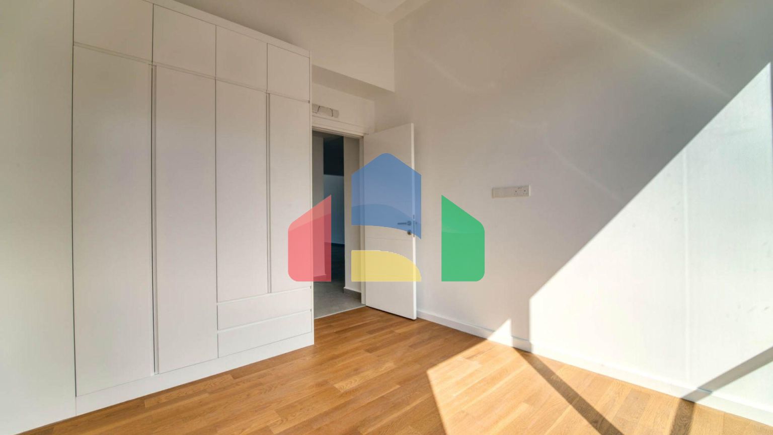 4-комнатный пентхаус 114 м2 с бассейном на крыше и неперекрываемыми видами на море!