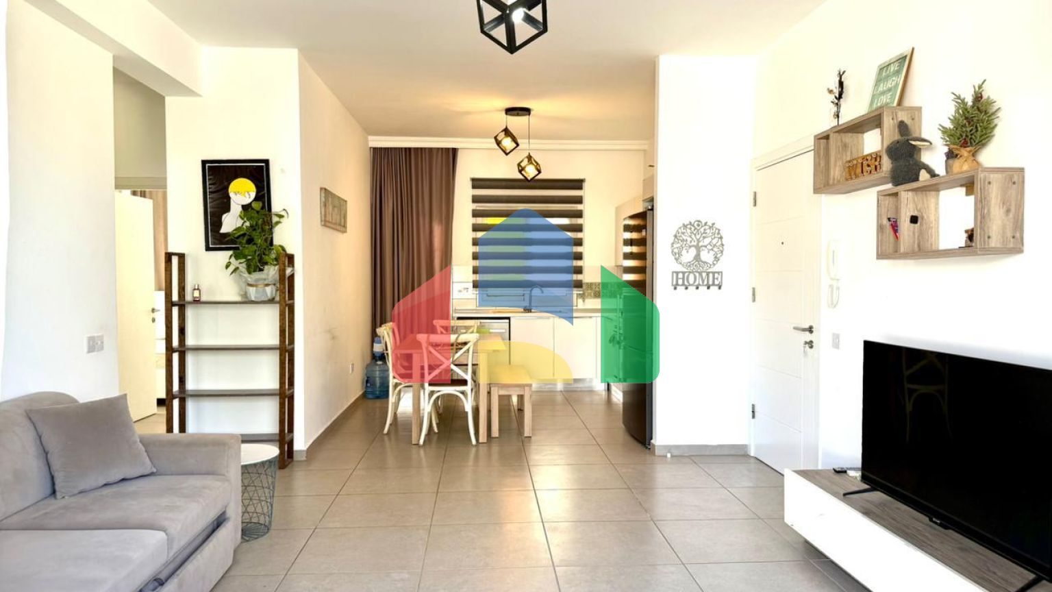 3-комнатный пентхаус 61 м2 с террасой на крыше 44 м2 полностью меблирован