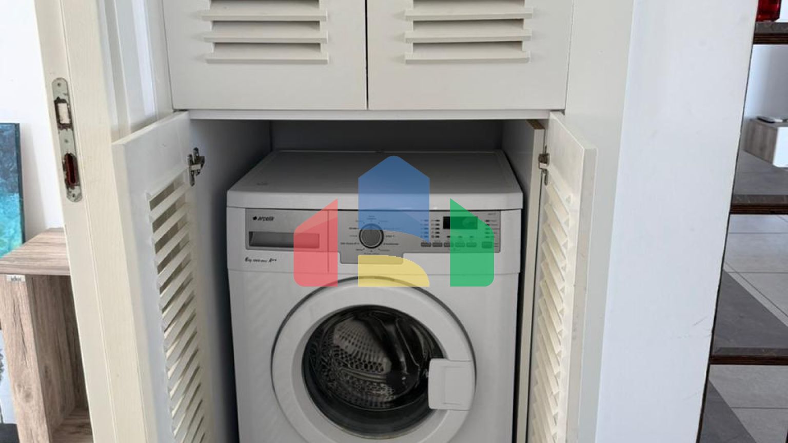 3-комнатный пентхаус 61 м2 с террасой на крыше 44 м2 полностью меблирован