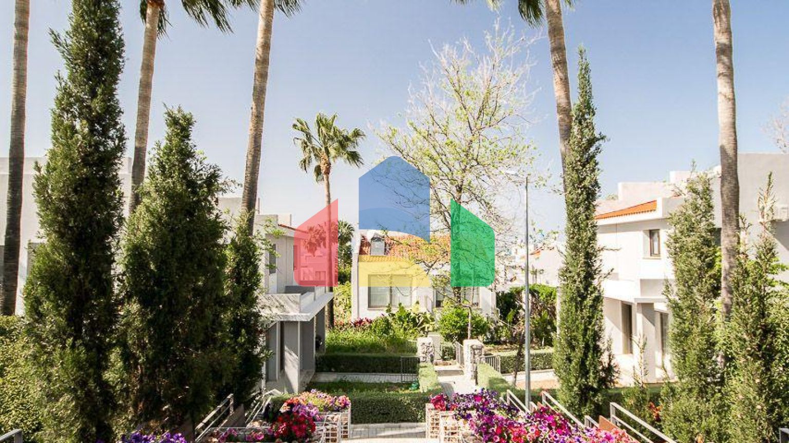 3-комнатный пентхаус 61 м2 с террасой на крыше 44 м2 полностью меблирован