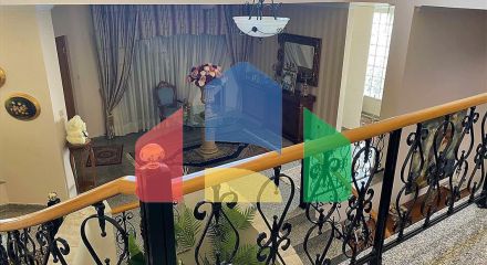 Продаж - Вілла 580 m² В Лимассоле