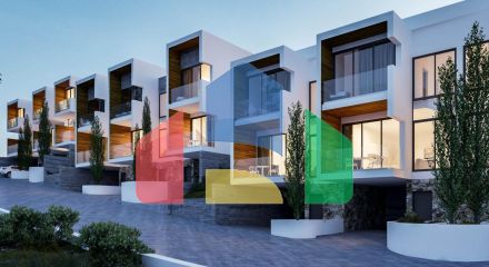 Продаж - Таунхаус 95 m² В Лимассоле