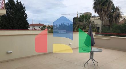 Продаж - Таунхаус 125 m² В Лимассоле