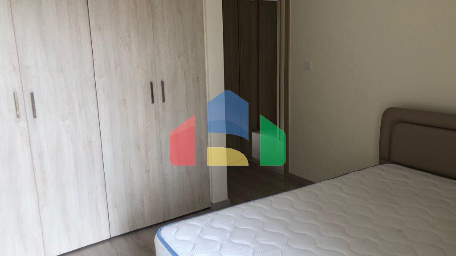 Продаж - Таунхаус 125 m² В Лимассоле