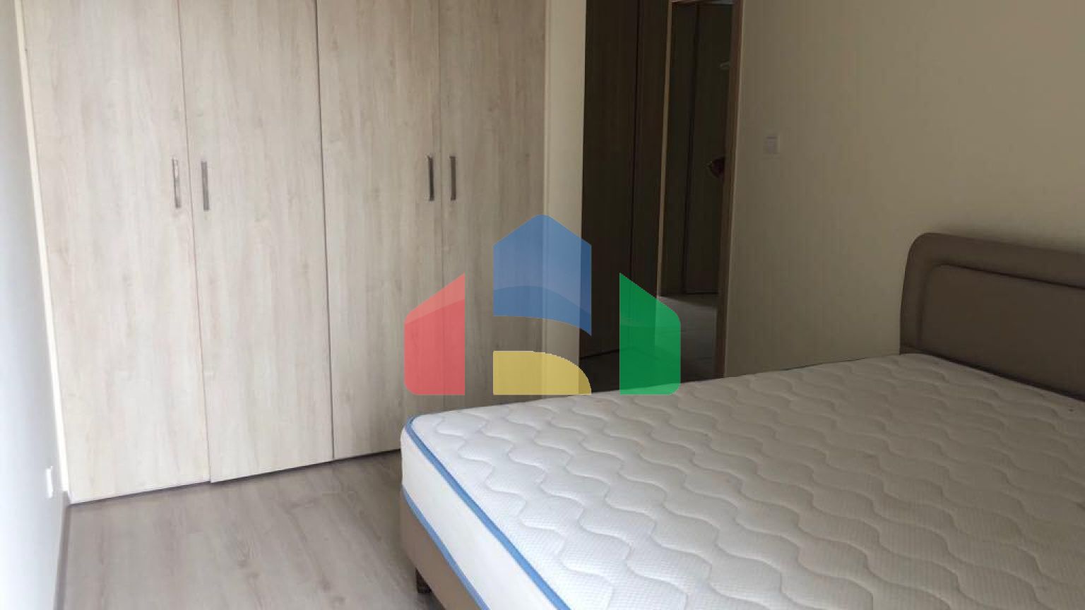 Продаж - Таунхаус 125 m² В Лимассоле