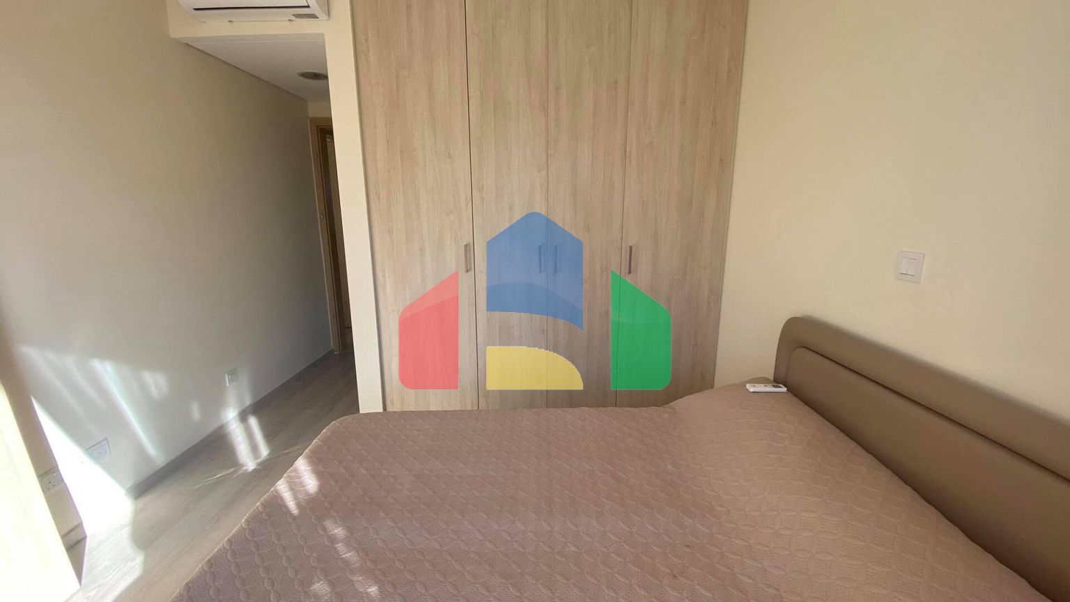 Продаж - Таунхаус 125 m² В Лимассоле