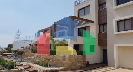 Продаж - Вілла 630 m² В Лимассоле