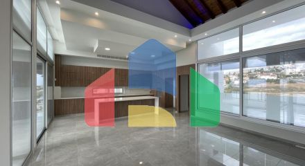 Продаж - Вілла 376 m² В Лимассоле