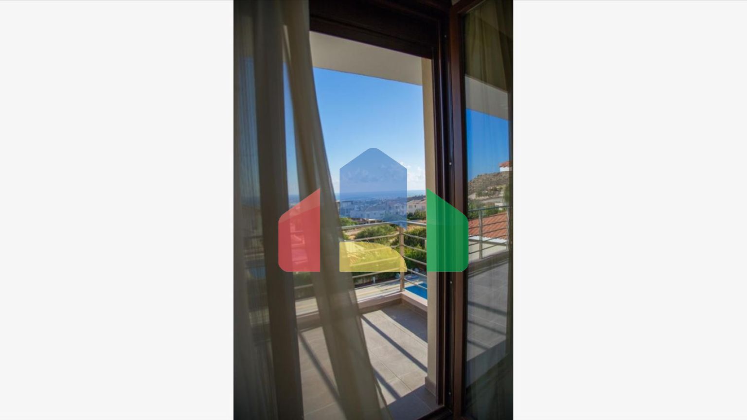 Продаж - Вілла 330 m² В Лимассоле