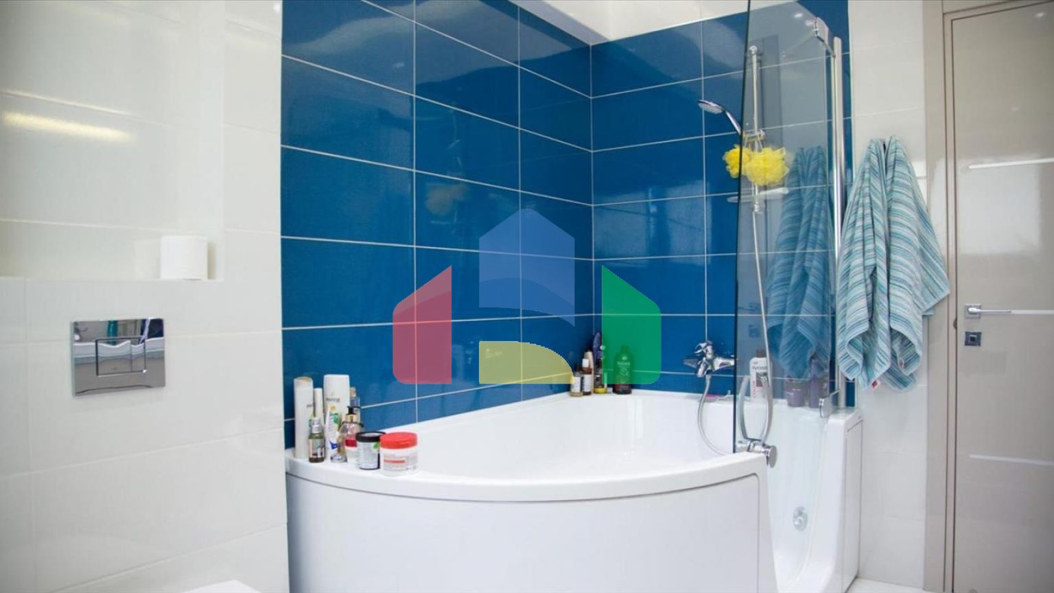 Продаж - Вілла 330 m² В Лимассоле