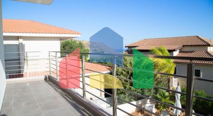 Продаж - Вілла 330 m² В Лимассоле