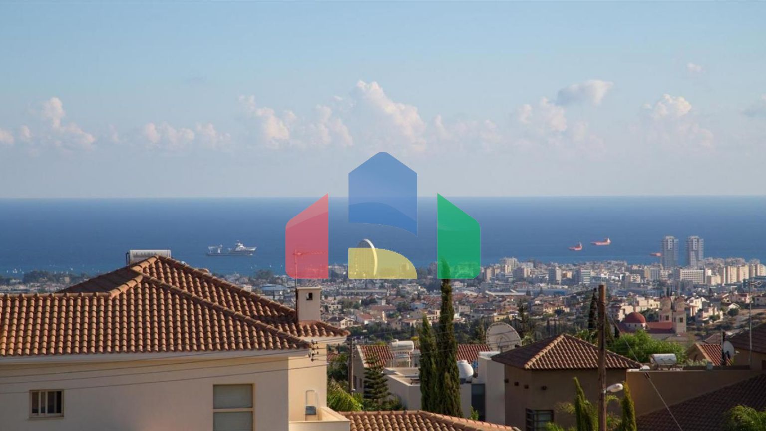 Продаж - Вілла 330 m² В Лимассоле