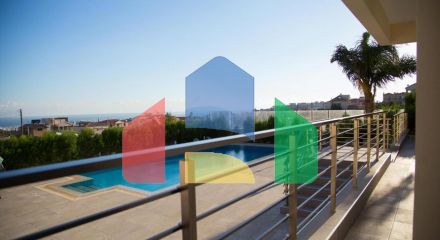 Продаж - Вілла 330 m² В Лимассоле