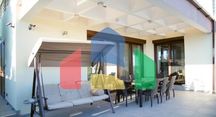 Продаж - Вілла 330 m² В Лимассоле