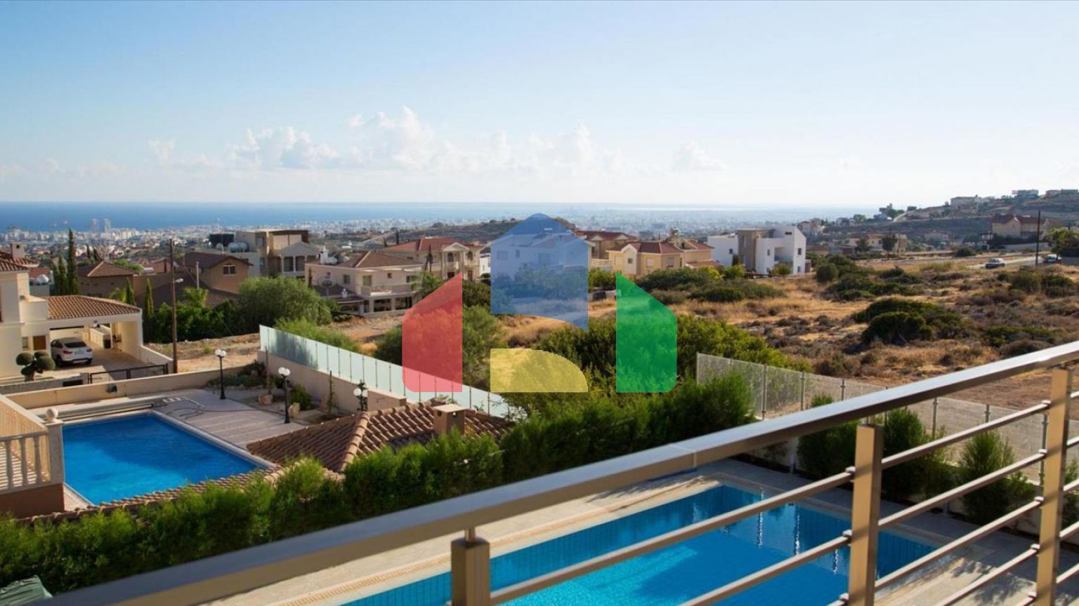 Продаж - Вілла 330 m² В Лимассоле