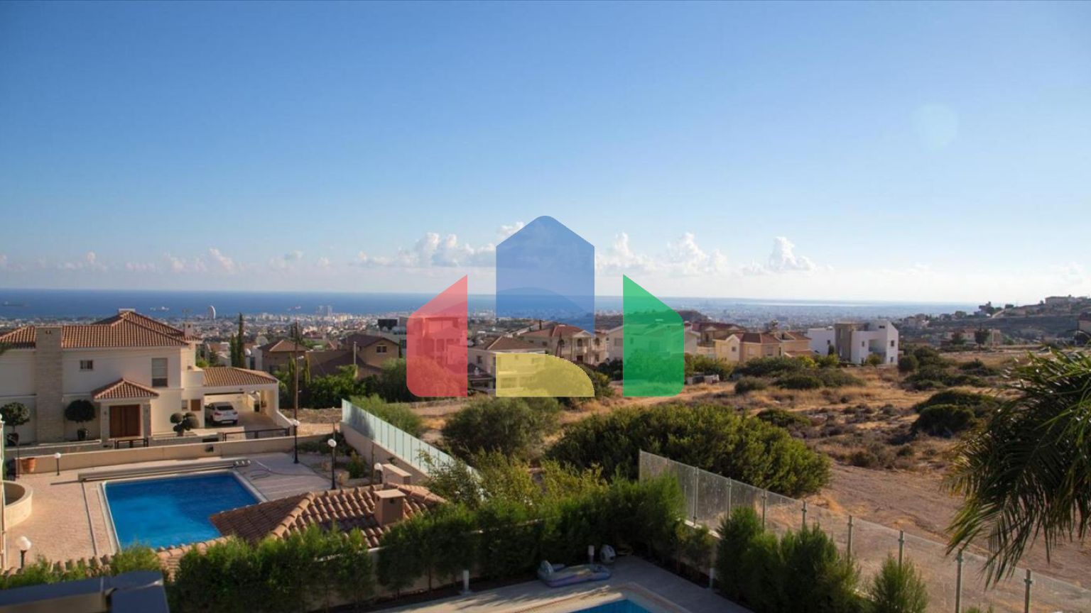 Продаж - Вілла 330 m² В Лимассоле