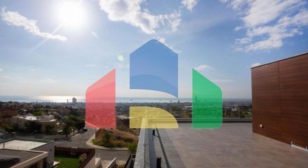 Продаж - Вілла 593 m² В Лимассоле