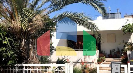 For Sale - Detached house 235 m² in Limassol