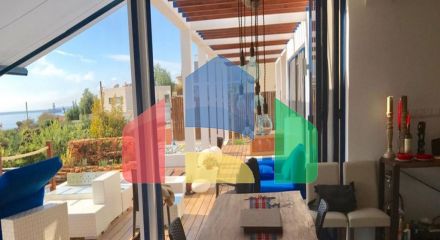 Продажа - Вилла 450 m² в Лимассоле