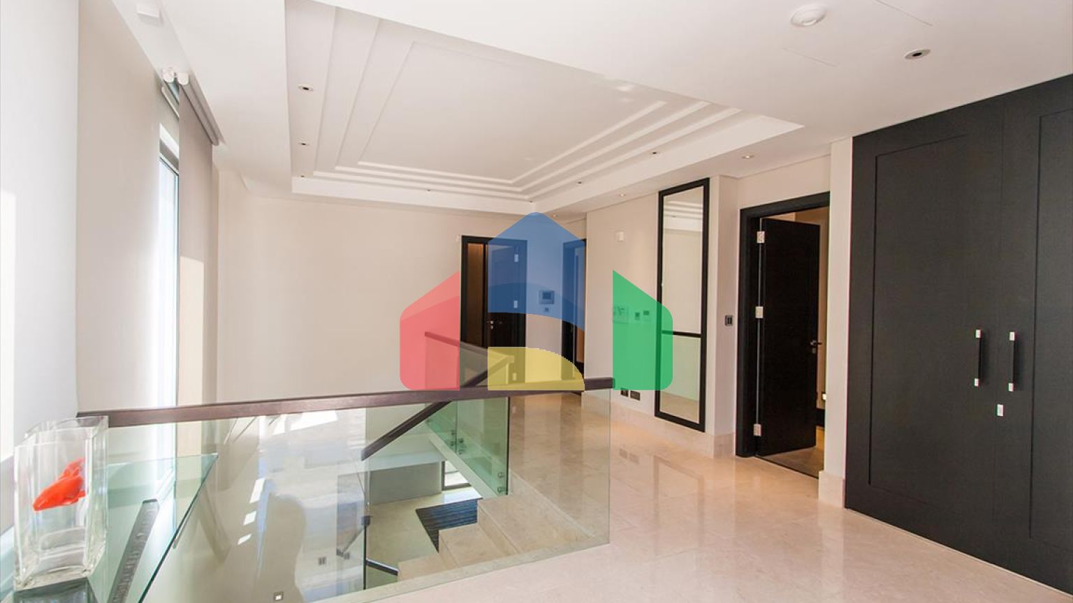 Продаж - Вілла 550 m² В Лимассоле