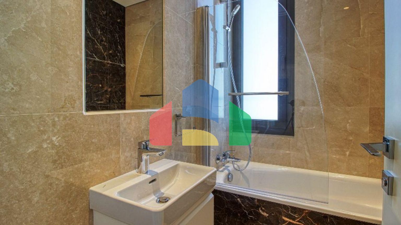 Продаж - Вілла 226 m² В Лимассоле