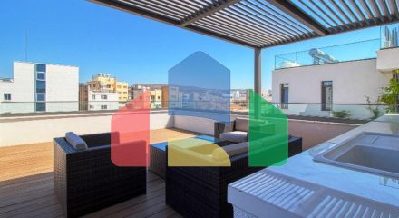 Продаж - Вілла 226 m² В Лимассоле