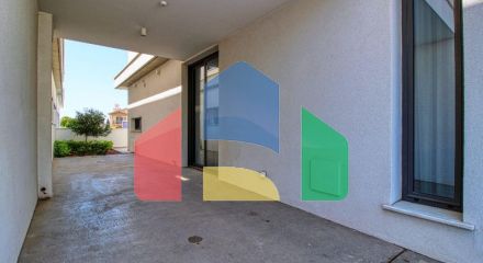 Продаж - Вілла 226 m² В Лимассоле