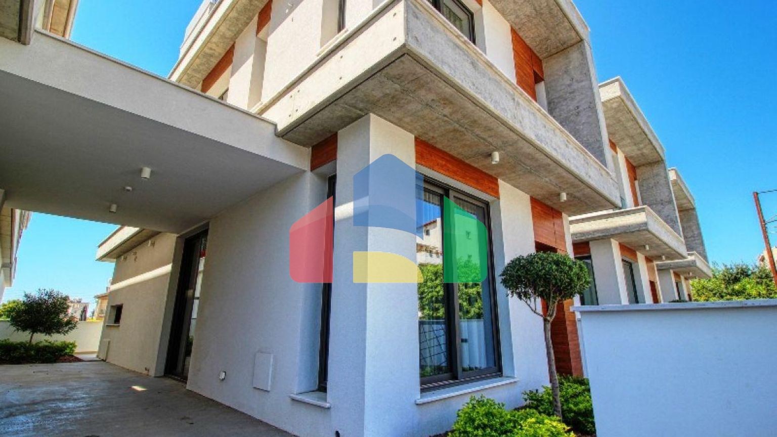 Продаж - Вілла 226 m² В Лимассоле