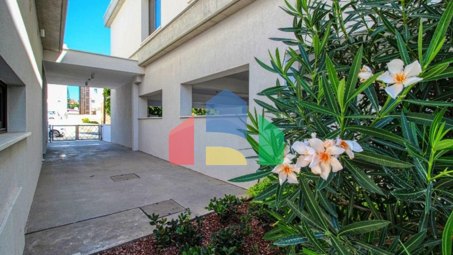 Продаж - Вілла 226 m² В Лимассоле