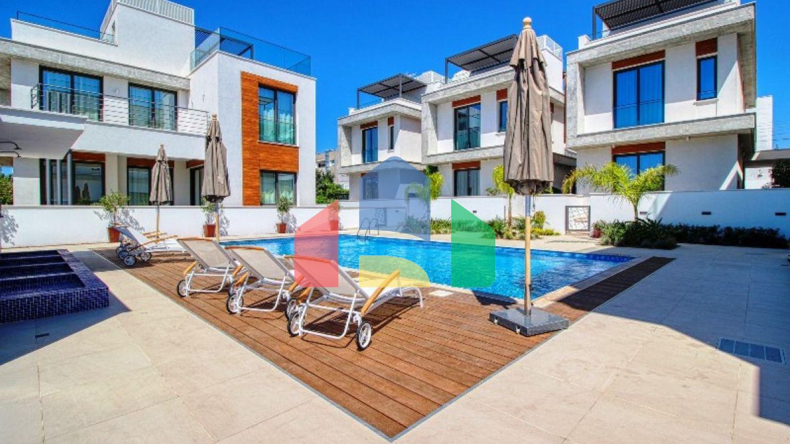 Продаж - Вілла 226 m² В Лимассоле