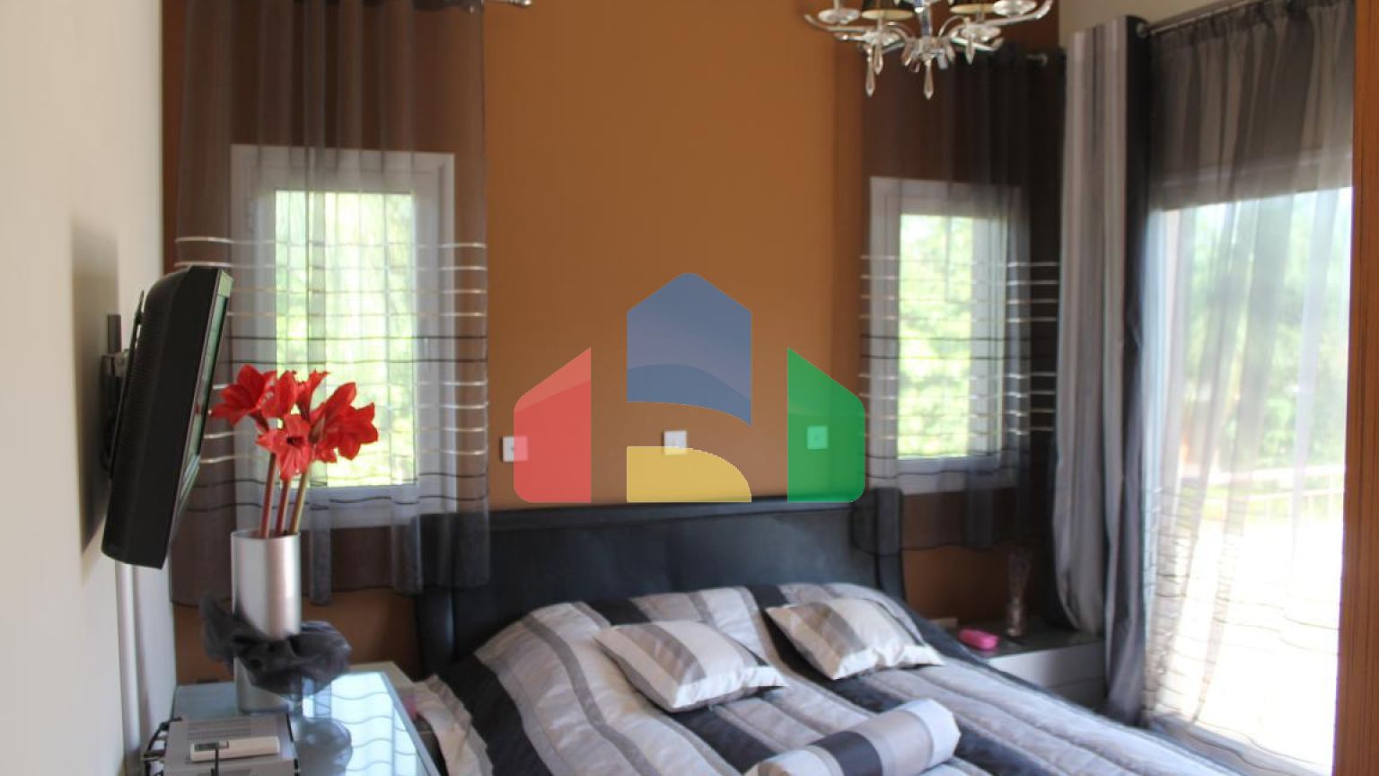 Продаж - Вілла 185 m² В Лимассоле