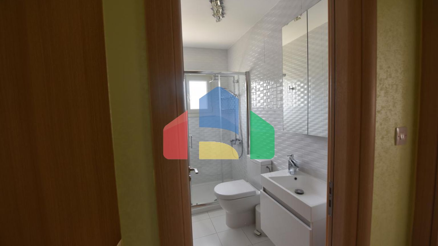 Продаж - Вілла 200 m² В Лимассоле