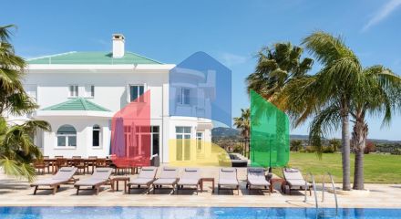 Продаж - Вілла 1000 m² В Лимассоле