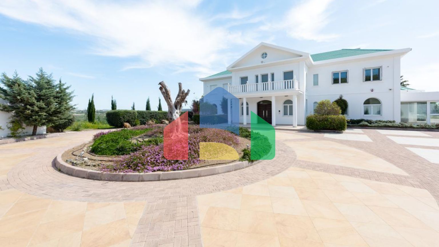 Продаж - Вілла 1000 m² В Лимассоле