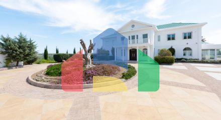 Продаж - Вілла 1000 m² В Лимассоле