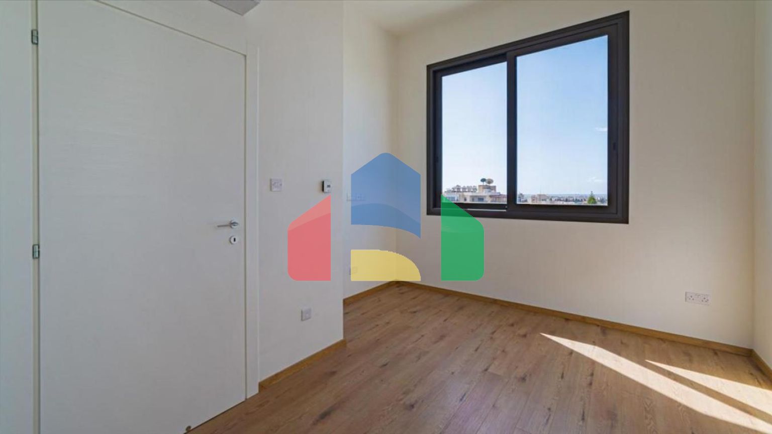 Продаж - Квартира 95 m² В Лимассоле