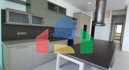 Продаж - Квартира 197 m² В Лимассоле