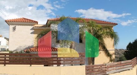 Продаж - Вілла 285 m² В Лимассоле