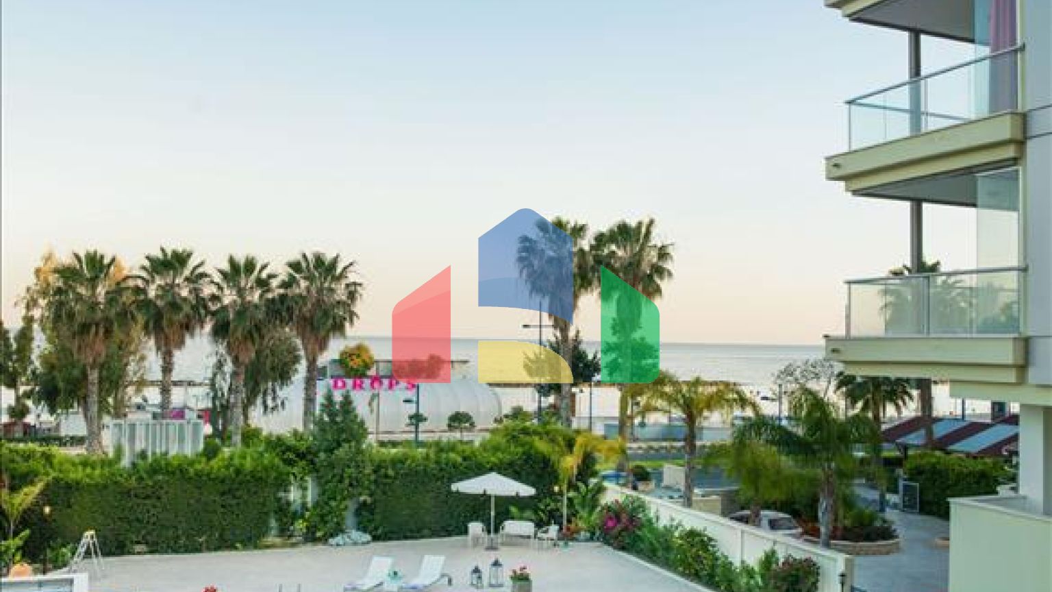 Продаж - Квартира 184 m² В Лимассоле