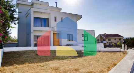 Продаж - Вілла 751 m² В Лимассоле