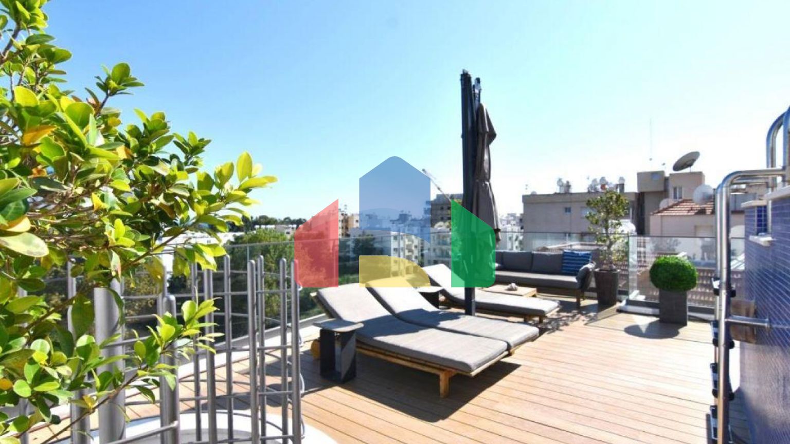 Продаж - Квартира 226 m² В Лимассоле