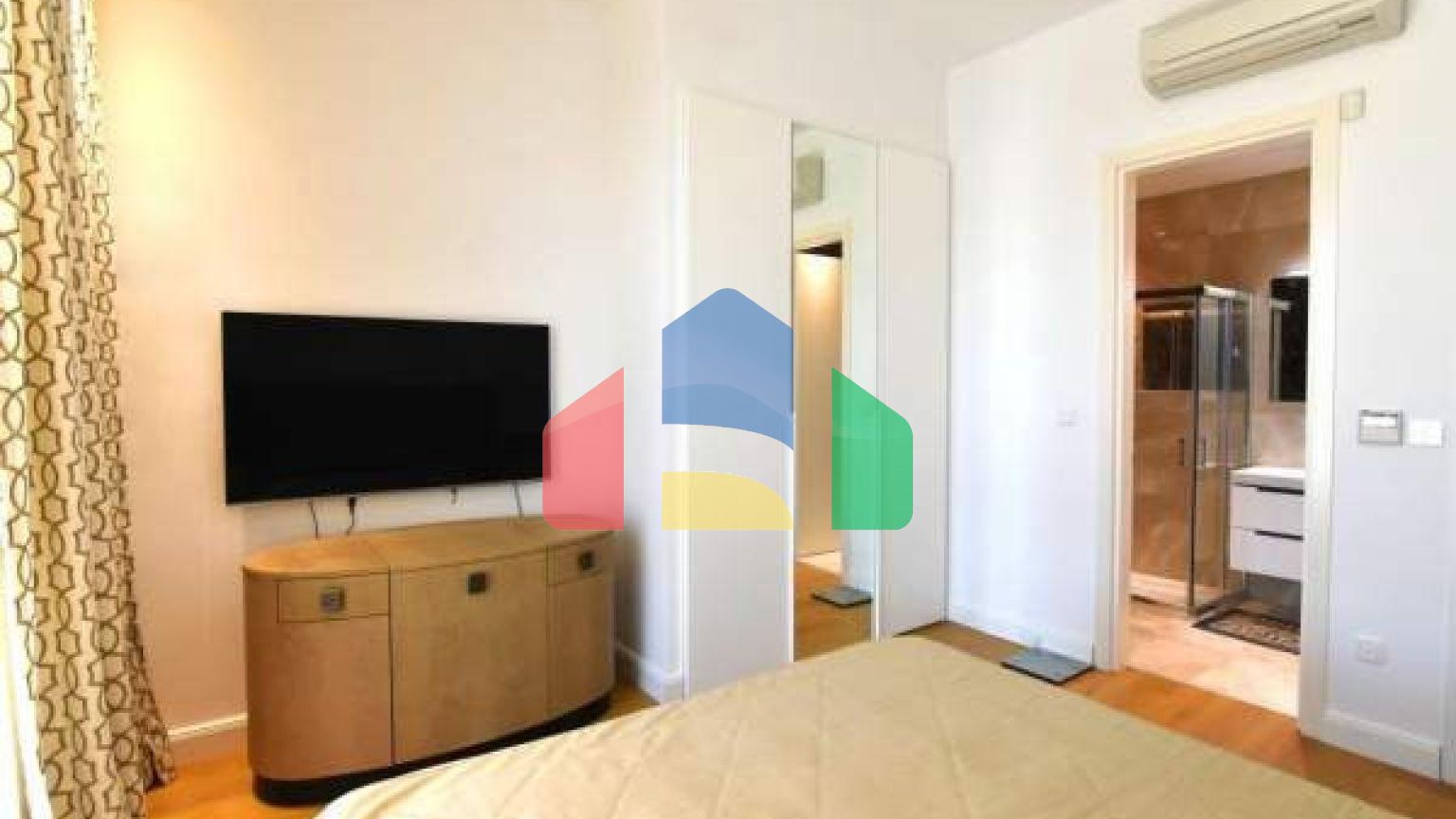 Продаж - Квартира 226 m² В Лимассоле