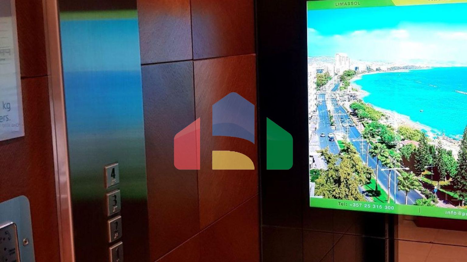 Продаж - Квартира 226 m² В Лимассоле