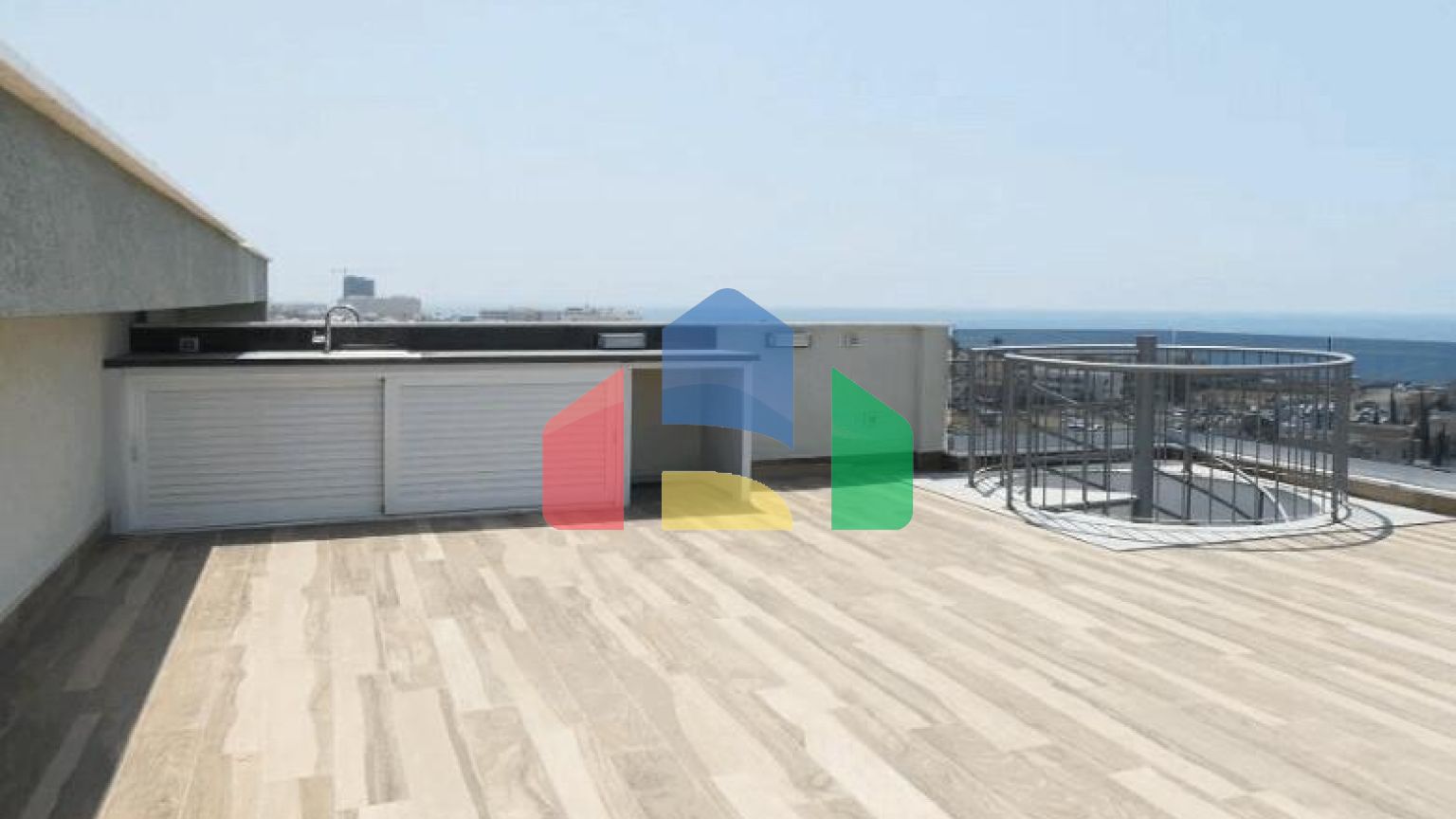 Продаж - Квартира 203 m² В Лимассоле