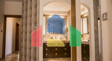 Продаж - Вілла 550 m² В Лимассоле