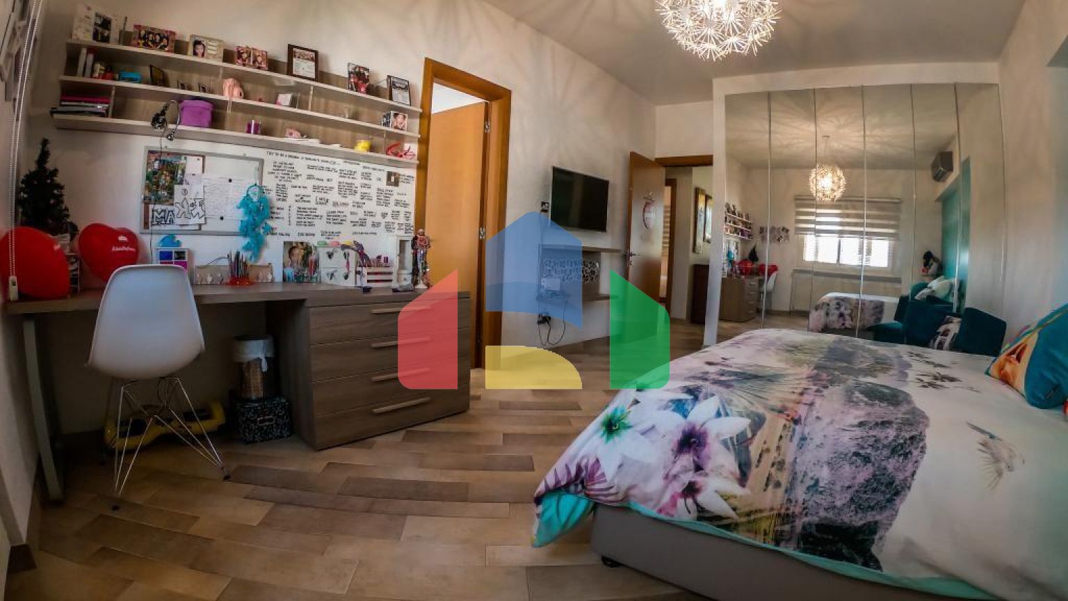 Продаж - Вілла 550 m² В Лимассоле